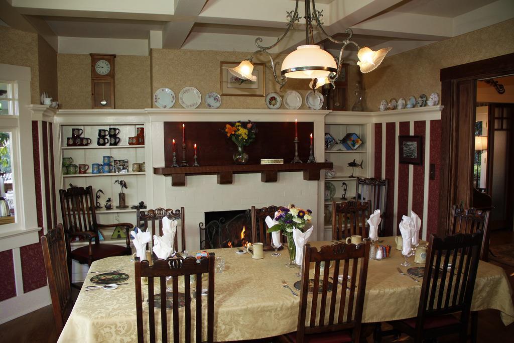 モントレー ジャバウォックベッド＆ブレックファスト Bed & Breakfast エクステリア 写真