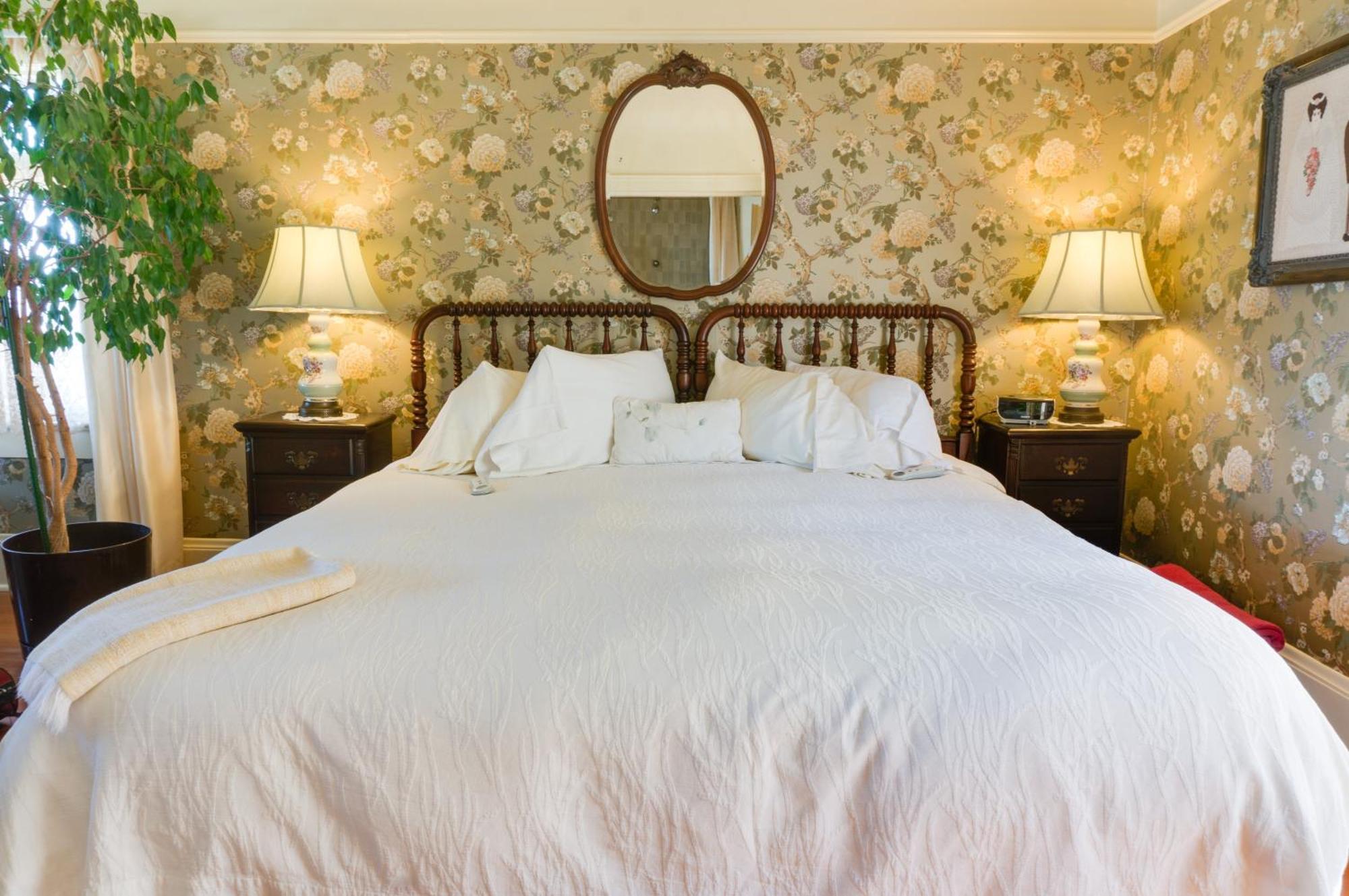 モントレー ジャバウォックベッド＆ブレックファスト Bed & Breakfast 部屋 写真