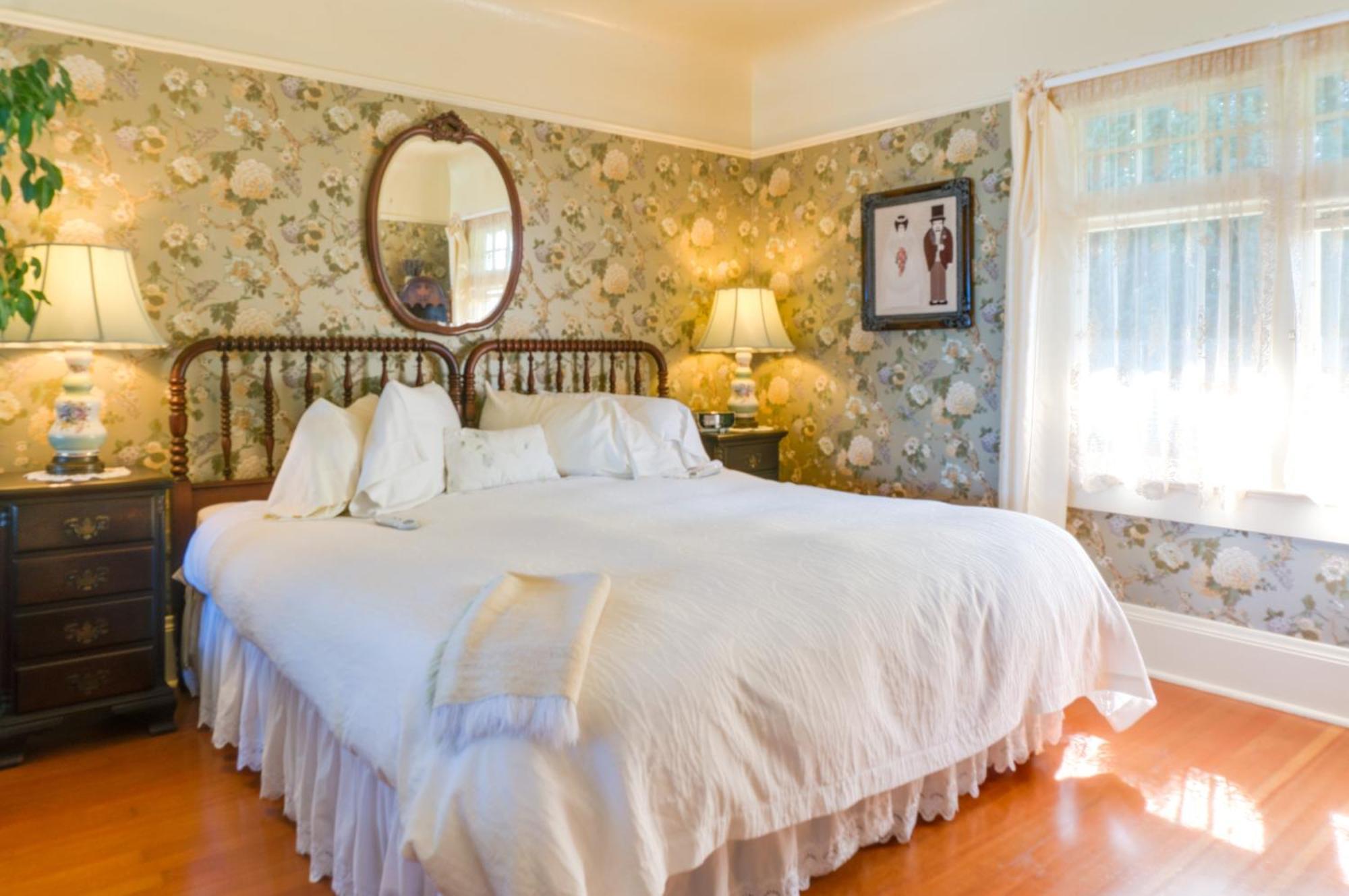 モントレー ジャバウォックベッド＆ブレックファスト Bed & Breakfast 部屋 写真