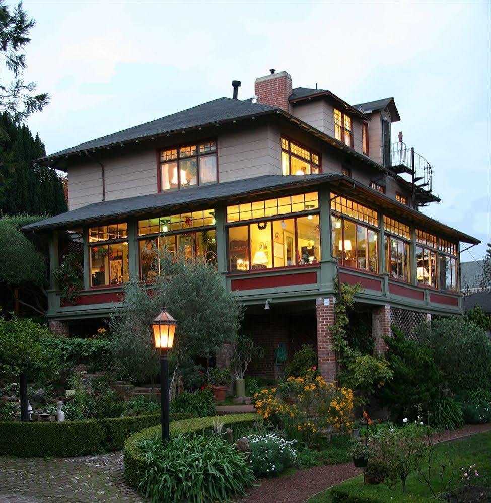 モントレー ジャバウォックベッド＆ブレックファスト Bed & Breakfast エクステリア 写真